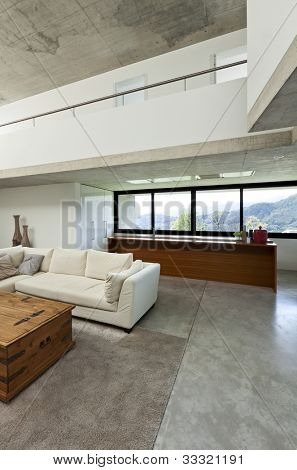 schönes modernes Haus in Zement, Interieur, Wohnzimmer