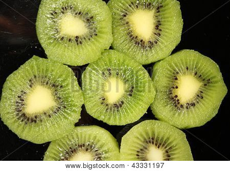 Kiwi szeletek