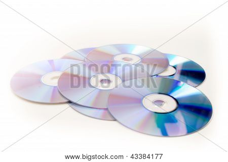 Stor bunke af frisk cd'er og Dvd