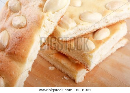 torta di mandorle