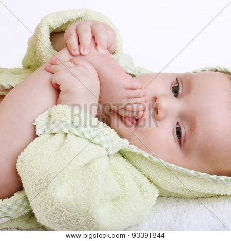 Baby Sucks Toe