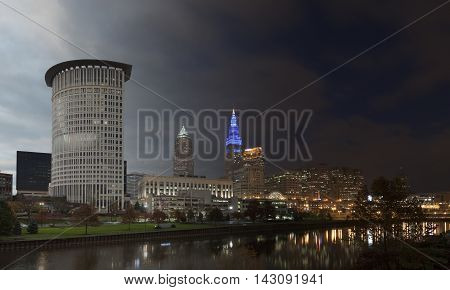 Cleveland skyline downtown sunset waterfront skyscrapers with reflections