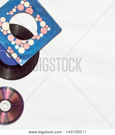 vinyl disc and cd the evolution of music listening