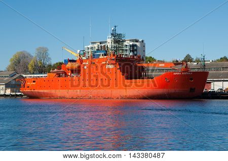 Hobart, Tasmania - Sept 18: Aurora Australis docked in Hobart, Tasmania on Sept 18th 2007