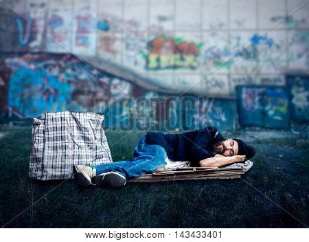 Vagrant sleeping outside