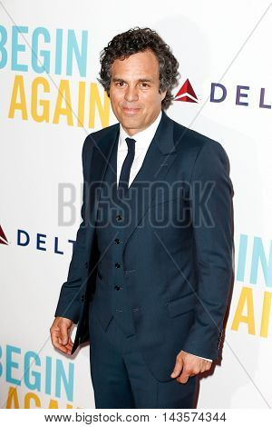 NEW YORK-JUNE 25: Actor Mark Ruffalo attends the New York premiere of Weinstein company's 