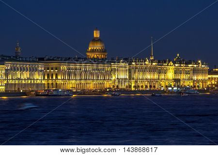 city architecture St. Petersburg, night city, river Neva