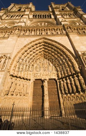 Notre Dame De Paris
