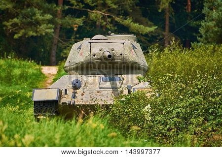 Tank of World War 2 in the Forest