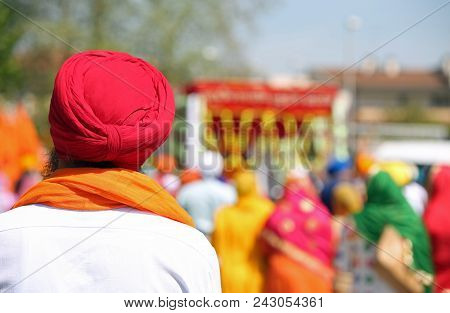 Sikh Man With Turbant Called Dumalla During A Religious Celebration On The Streets Of The City