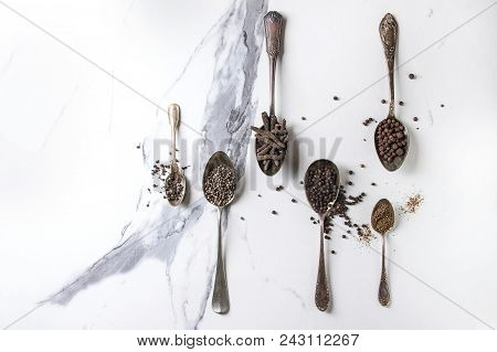 Variety Of Different Black Peppers Allspice, Pimento, Long Pepper, Monks Pepper, Peppercorns And Gro