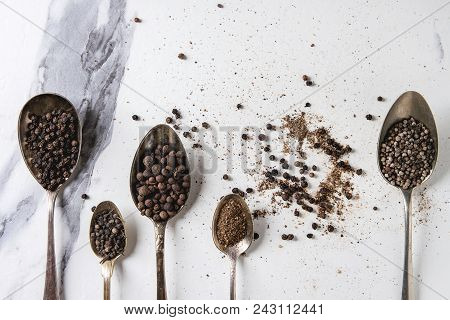 Variety Of Different Black Peppers Allspice, Pimento, Long Pepper, Monks Pepper, Peppercorns And Gro