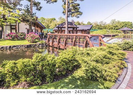 Novi Petrivtsi, Ukraine - May 15, 2018:  Fragment Of Buildings In Mezhyhiria Near Kiev. A Small Brid