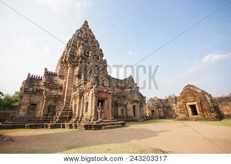 Phanomrung Historical Park / Ancient Khmer Temple In Thailand