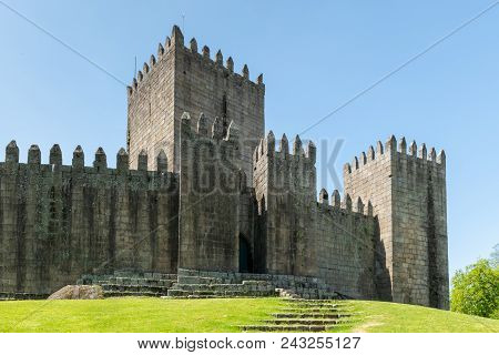 Guimaraes, Portugal - Circa April 2018: The Castle Of Guimaraes In The Northern Region Of Portugal. 