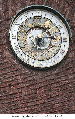 Oslo, Norway - Aug 26, 2016: The City Hall (radhuset) Landmark Building In Oslo, Norway On Aug 26, 2