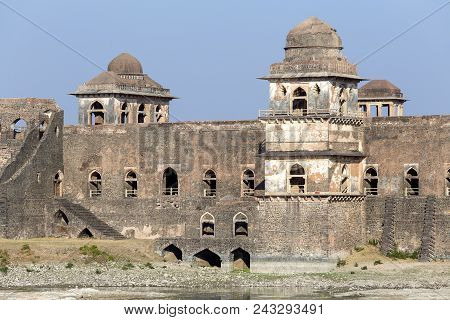 Jahaz Mahal , Ship Palace In Sunrise. Mandu, Madhya Pradesh. India. Old Indian Architecture On The B