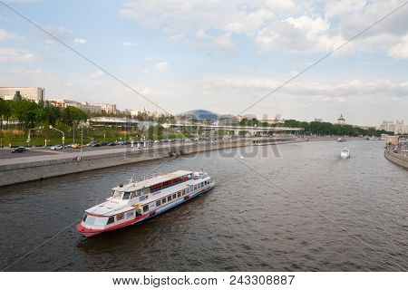 Moscow, Russia - May 17, 2018: River Ships On The Moscow River Near Zaryadye Park. Zaryadye Park Is 