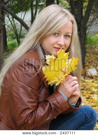 Podzimní dívka