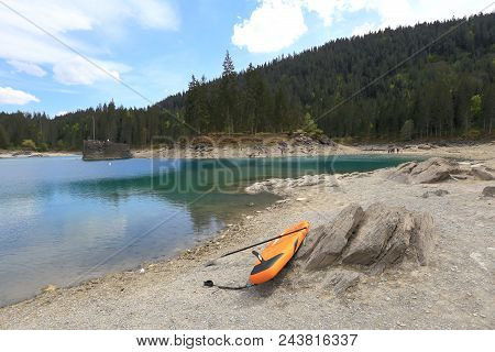 Flims, Switzerland - May 22, 2016: Landscape At Lake Caumasee On May 22, 2016 In Flims, Switzerland.