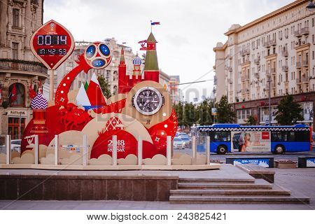 Moscow, Russia - May 31, 2018: Clock Countdown To World Cup-2018 On Manege Square Winter.