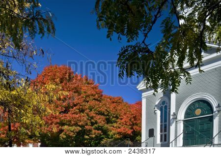 Syksyn värejä. Concord, Ma