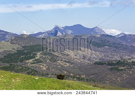 View Of The Surrounding Mountains From The Top Of The Mountain Ai-georgiy (manjil), The Western Tip 