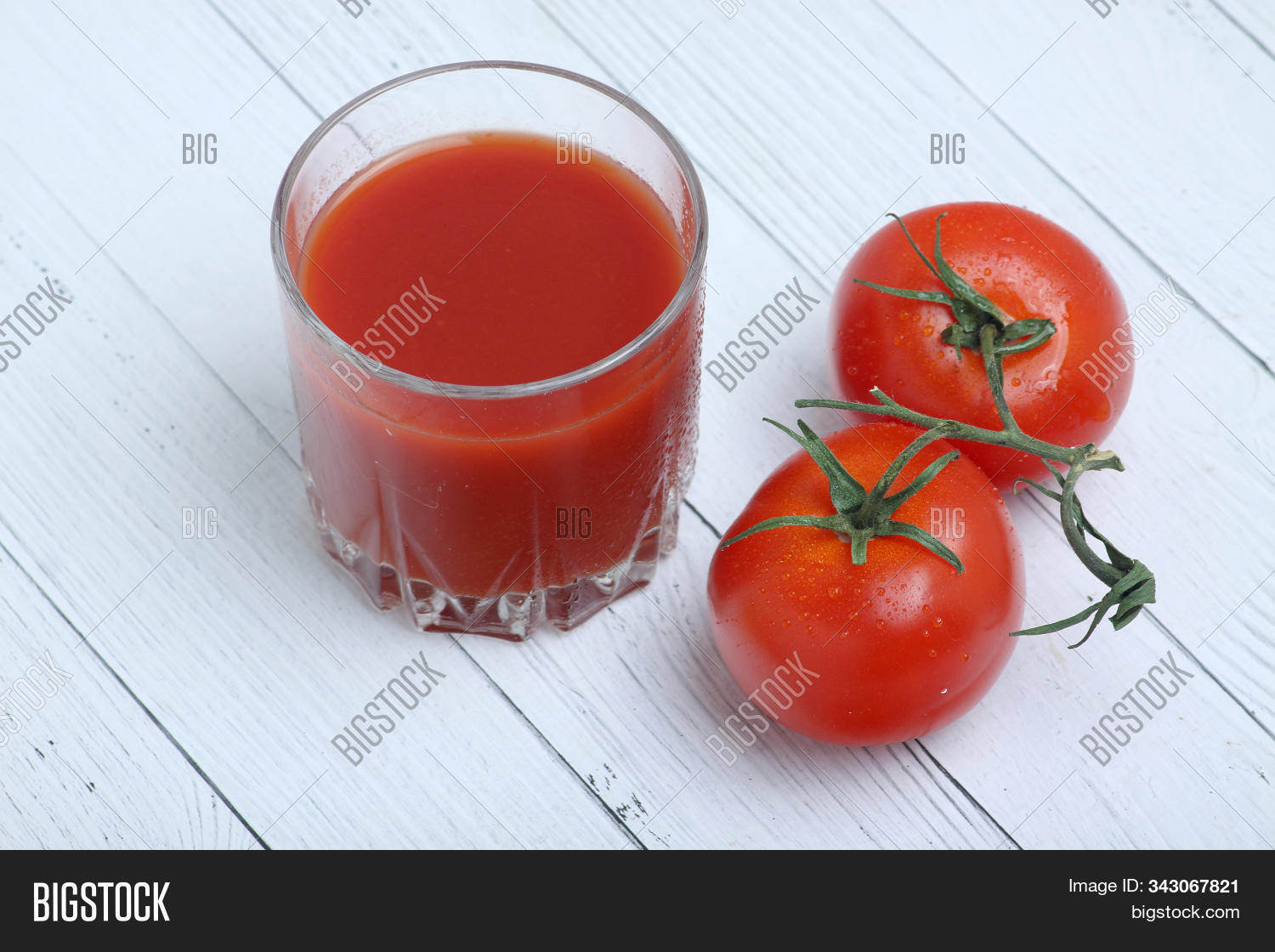 Glass Tomato Juice Image Photo Free Trial Bigstock That is the first question that we are going to address, and you will find out all you need to know about calories in tomato juice right here. bigstock
