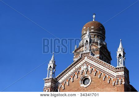 A torre do sino da Igreja Madonna dell'Orto