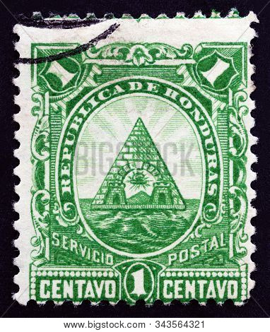Honduras - Circa 1890: A Stamp Printed In Honduras Shows Coat Of Arms Of Honduras, Circa 1890.