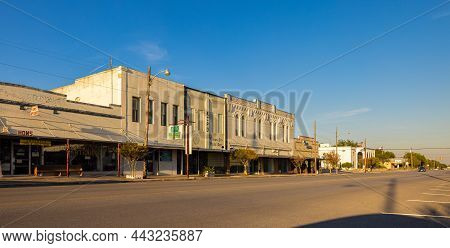Karnes City, Texas, Usa - September 25, 2021: The Old Business District On Calvert Street