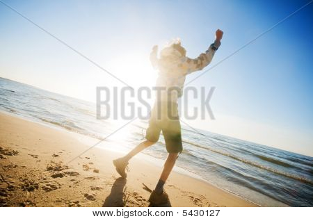 Felicidade na paisagem praia