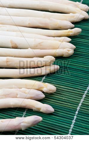 Fresh White Asparagus