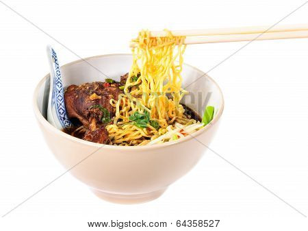Egg Noodles With Pot-stewed Duck