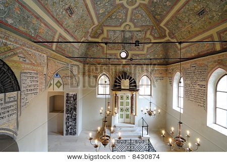 Innenraum der Synagoge
