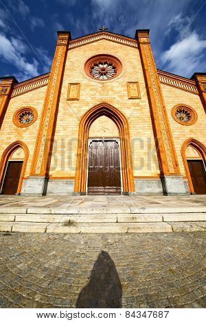 Church  In  The Villa Cortese  Old   Closed Brick Tower Sidewalk