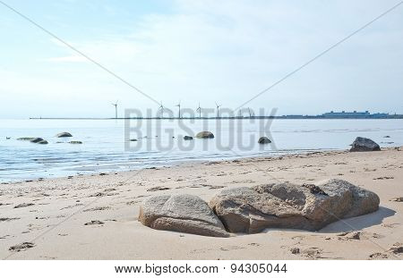 Coastal wind power turbines