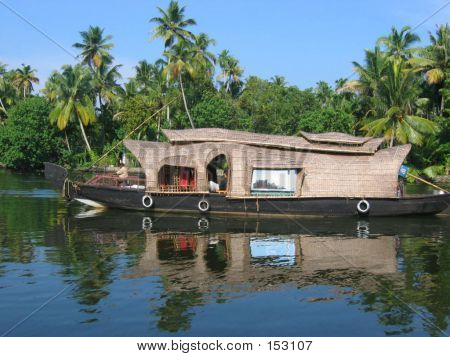 Bateau de Kerala