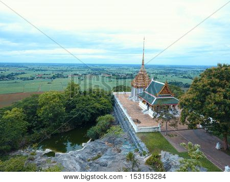 The temple is located on a high mountain in Thailand, Suphanburi, Province District U- Tong The temple name 