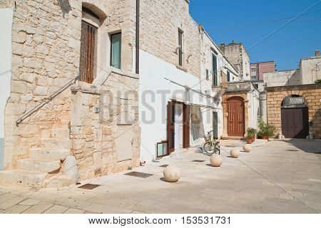 Alleyway. Sammichele di Bari. Puglia. Southern Italy.