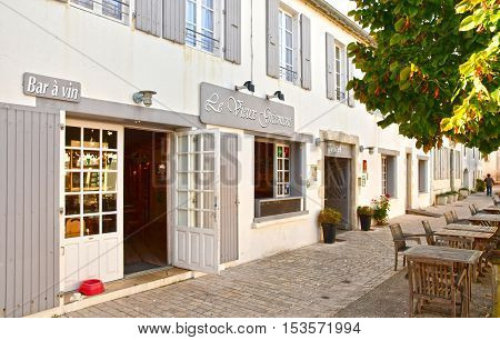 La Couarde sur Mer France - september 26 2016 : restaurant in the picturesque village in autumn