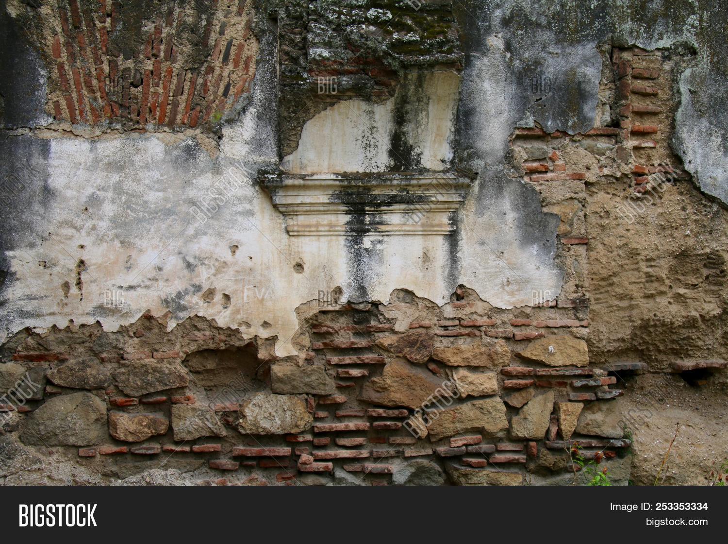 Old Crumbling Wall Image & Photo (Free Trial) Bigstock