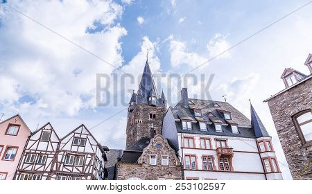 Historic Facades Bernkastel-kues Rhineland Palatinate Germany Picture Panorama