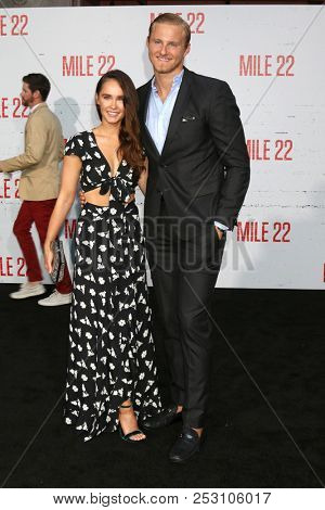 LOS ANGELES - AUG 9:  Kristy Dawn Dinsmore, Alexander Ludwig at the 