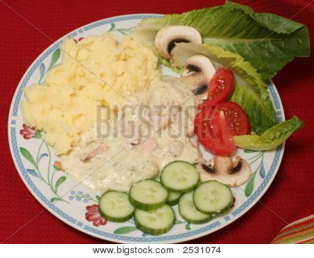 Salada de frango molho B
