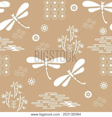 Beautiful Japanese Seamless  Pattern With Dragonfiles. Chinese, Japanese Elements.vector Unique Seam