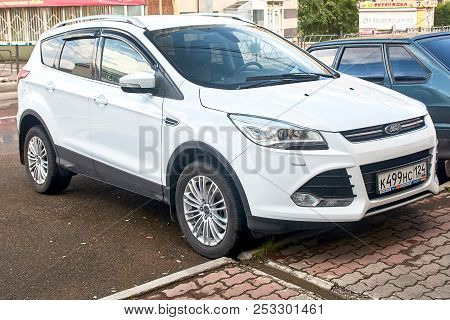 Krasnoyarsk, Russia - August 5, 2018: Ford Kuga White Color, It Is Parked On The Temporary Parking I