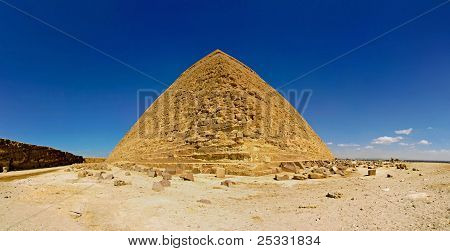 Pyramid Panorama