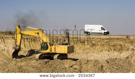 Escavadora_Oruga_Camion