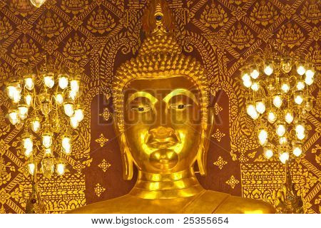 Der Goldene Buddha-Statue.